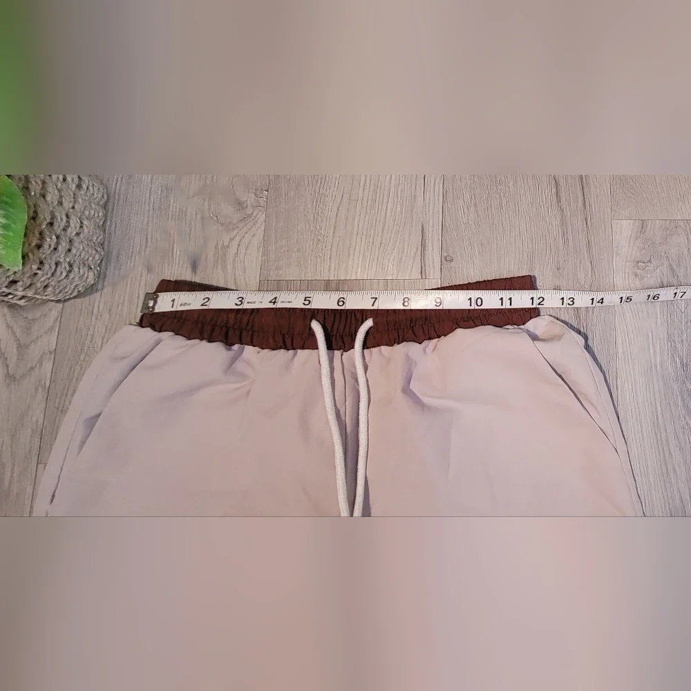 ROMWE Cream and Brown Drawstring Striped Athletic Shorts, Men's Extra Small (XS) - Picture 3 of 16